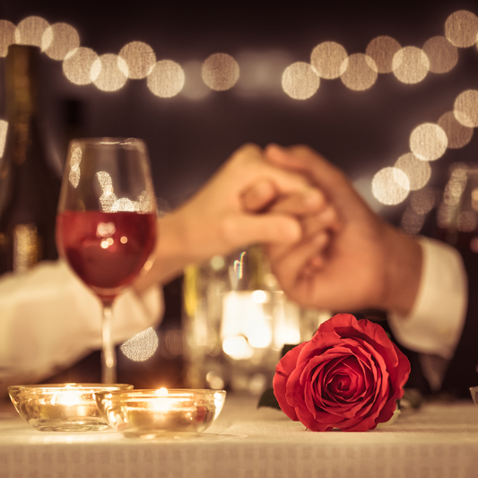 Valentine’s Day Gift Ideas: Why a Personalized Jewelry Box Stands Out